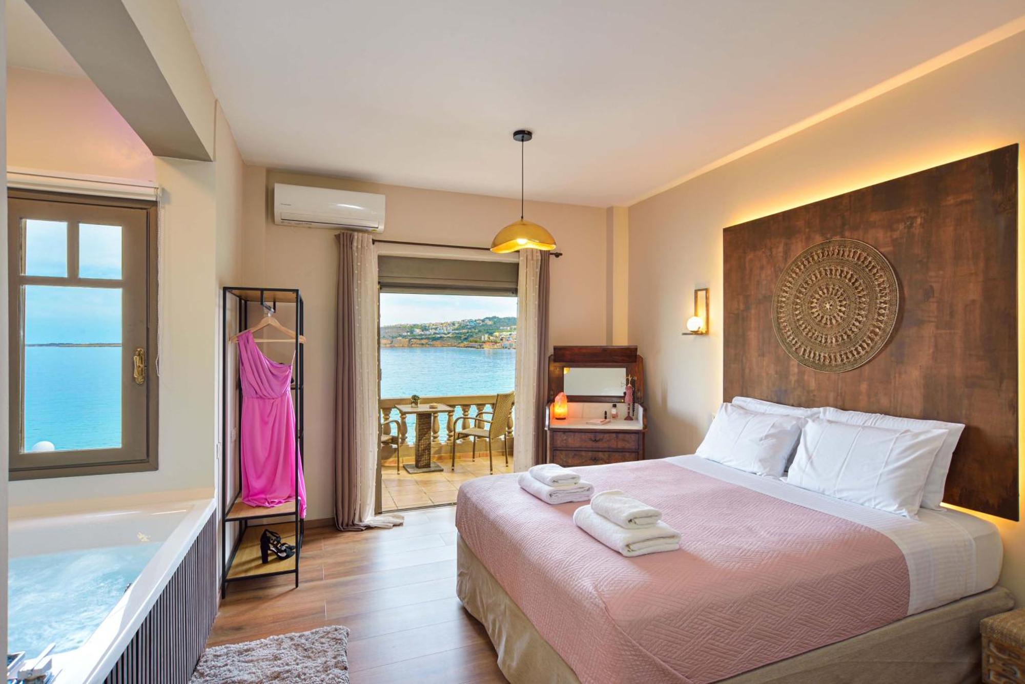 East Seafront Suite Ханья Экстерьер фото